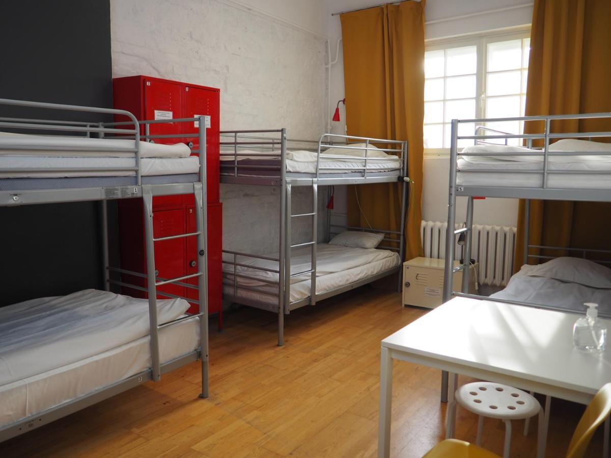 Nakvynės namai New World St Hostel And Private Room *