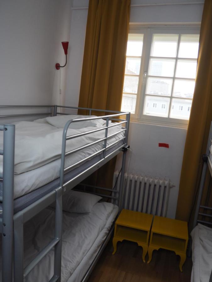 New World St Hostel And Private Room Nakvynės namai